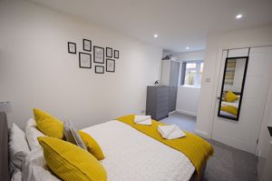 Photo 16- click for photo gallery